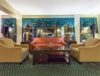 فندق Super 8 By Wyndham أورانجبورغ المظهر الخارجي الصورة